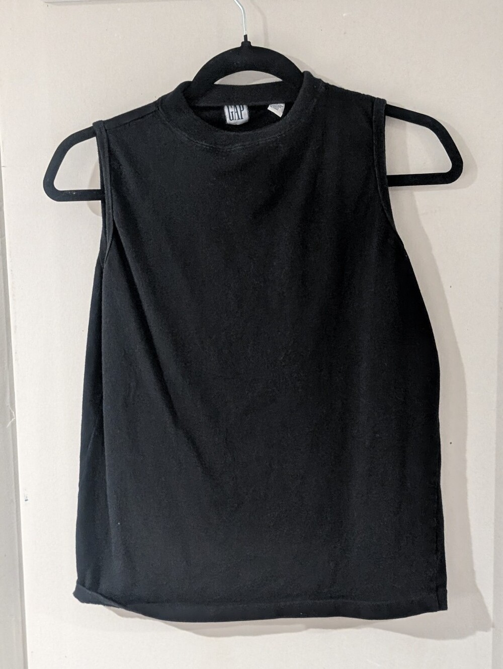 GAP Black Sleeveless Mock Neck Tank